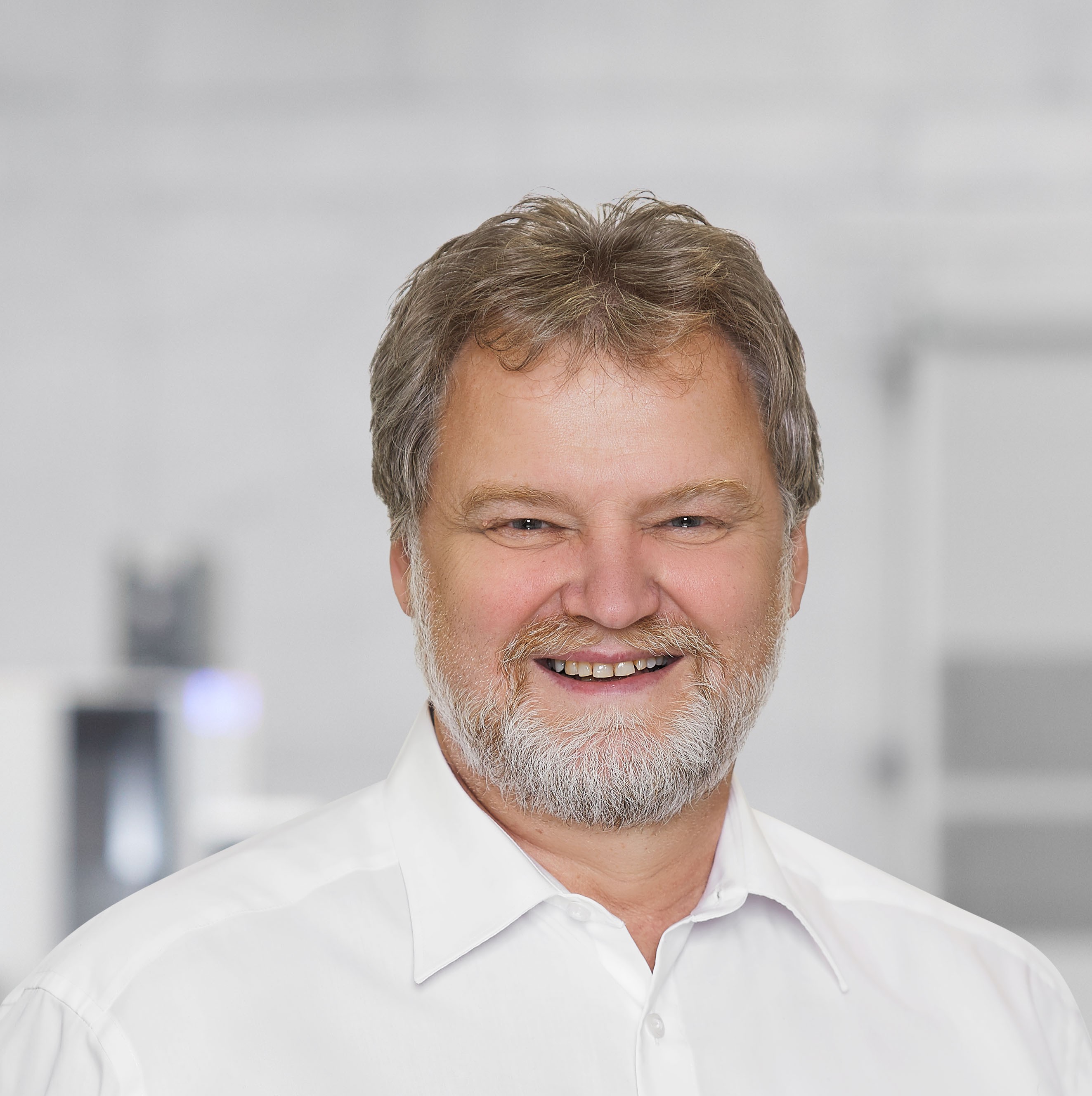 career–training-contact–herbert-mattes–chiron-group–apprenticeships–training-coordinator