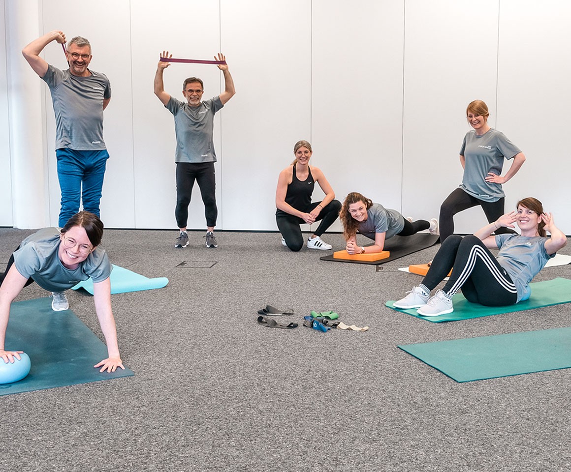 career–workplace–fitness-programs-sports-courses–health-days–employee-care