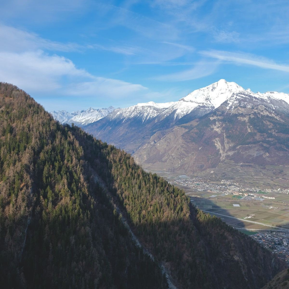 locations–insights–isérables–swiss–team-culture–employee-experience–mountain-lifestyle