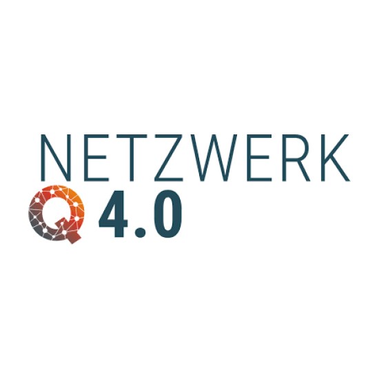 students–chiron-group–network–digital-transformation–ai-education–modern-learning–technical-systems–future-skills