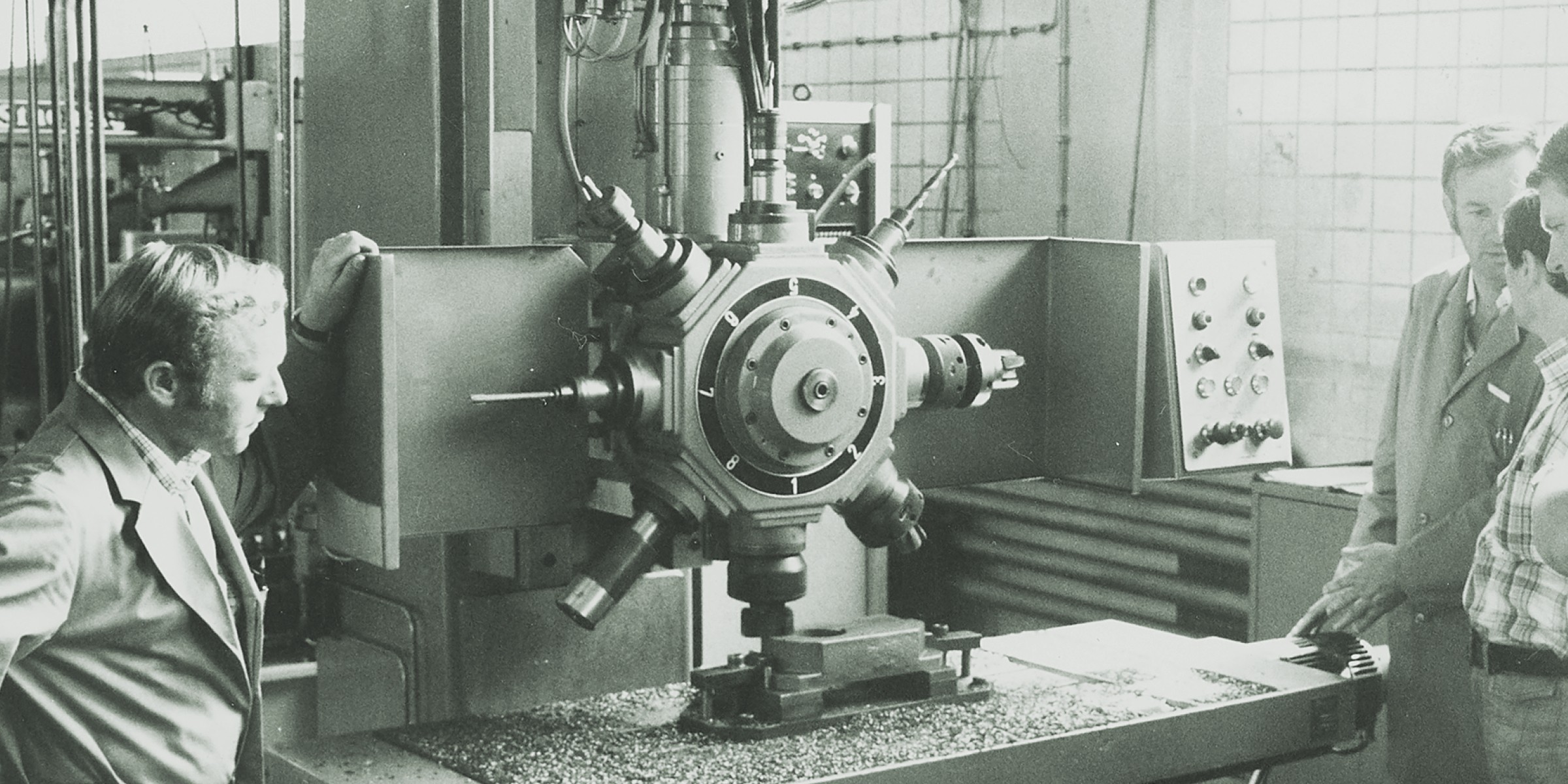 history–precision manufacturing–chiron-group–machining-centers–feed-units–metalworking–specialized-machines–engineering-innovation